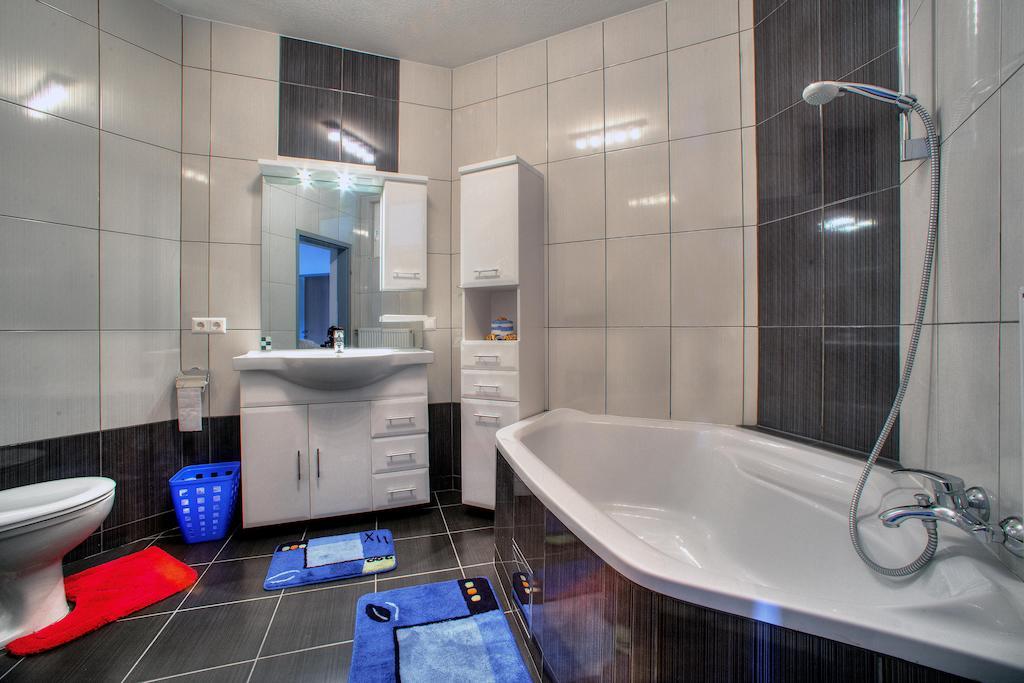 Apartments Peran Šibenik Szoba fotó