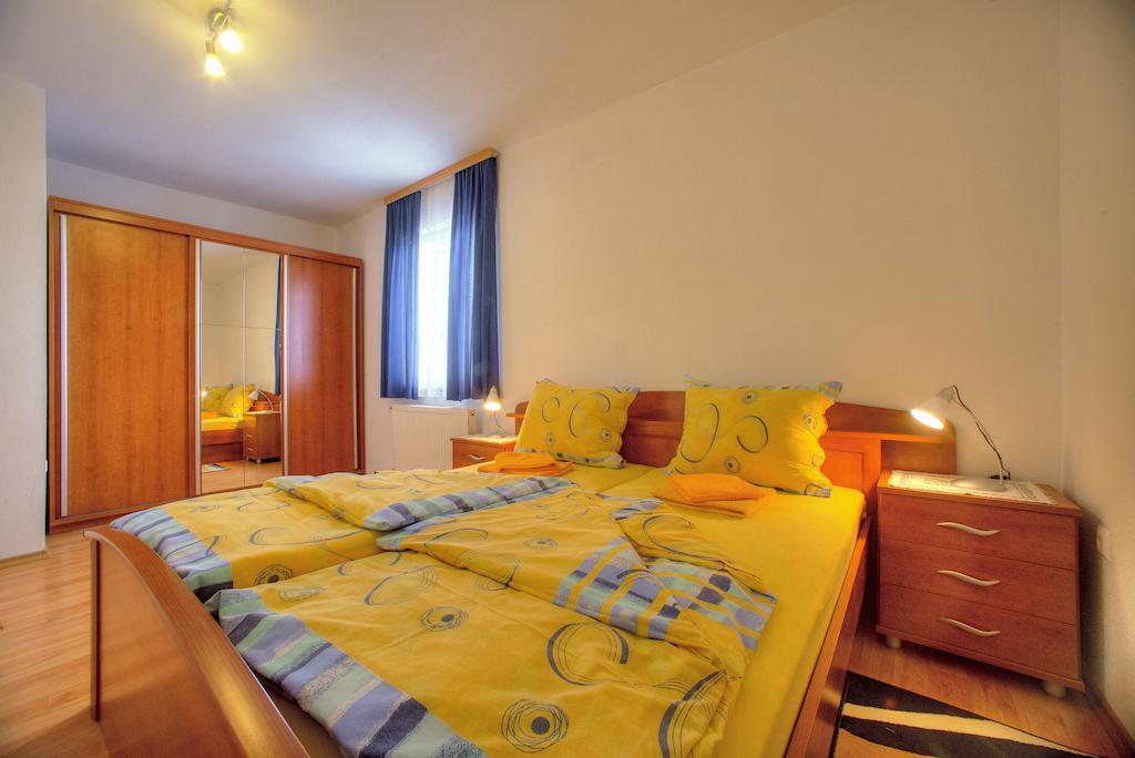 Apartments Peran Šibenik Szoba fotó