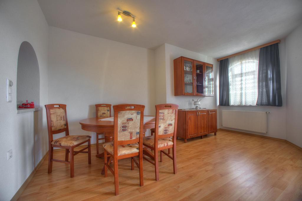 Apartments Peran Šibenik Szoba fotó