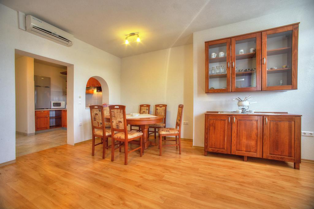 Apartments Peran Šibenik Szoba fotó