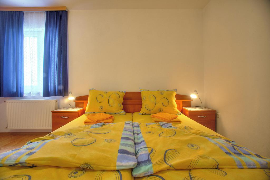 Apartments Peran Šibenik Szoba fotó